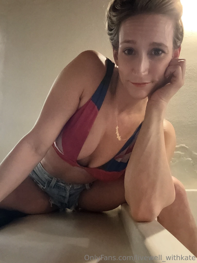 Time to get up close and personal going live tomorrow at 8pm cst 