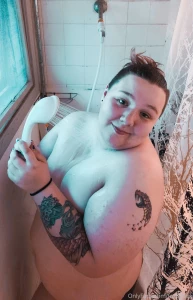 Ever wonder why girls love detachable shower heads just to do this is