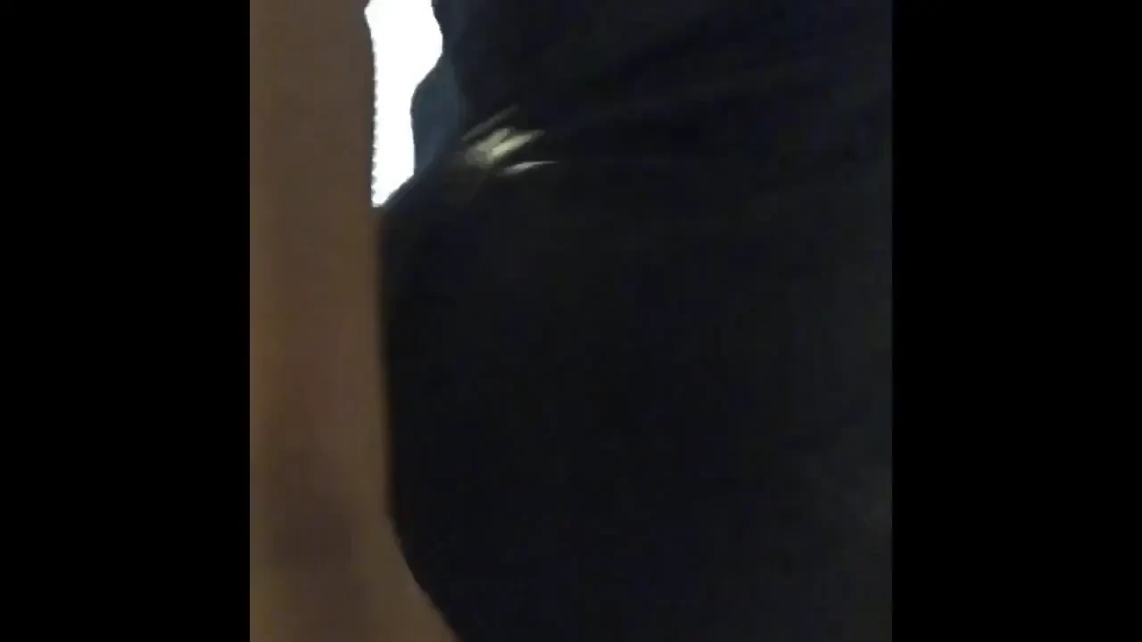 Oil boob tease so if you have an iphone help me why when i use the 