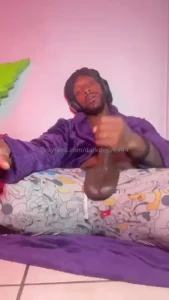 Come watch me get this last nut before bedtime