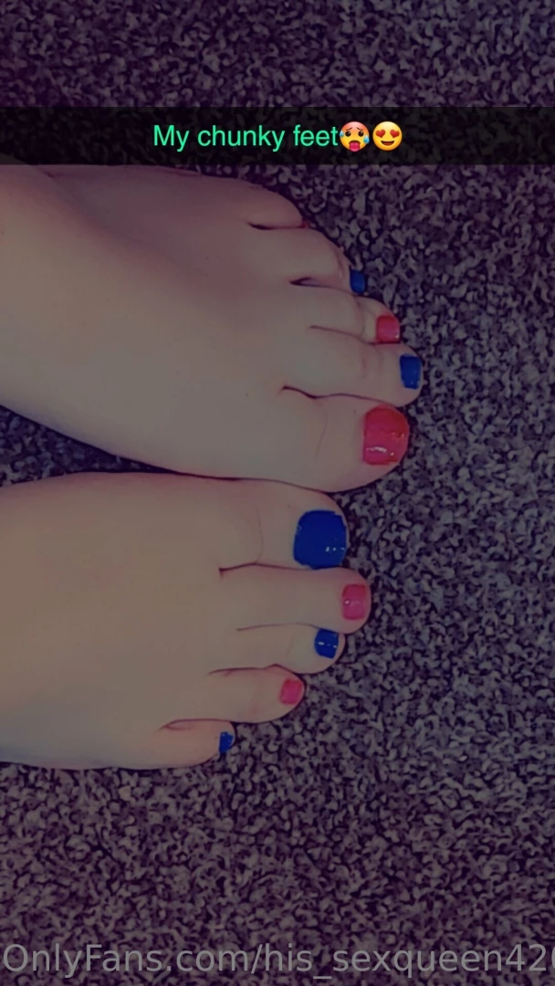 My cute little chubby feet 