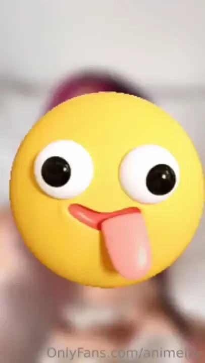 Finger sucking b g ppv help i m so horny that i couldn t resist 