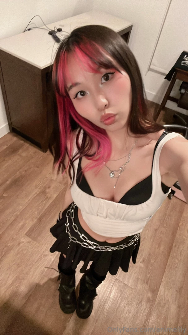 New look and things get hot tip 5 and i ll send you the full bundle part 2 