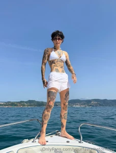 New g g daddy content just listed coming up with some hot jois tonight