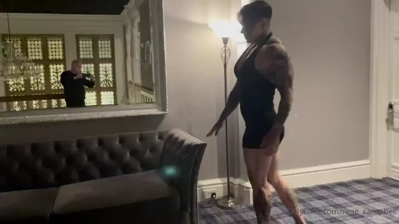 A couple of hotel residents walked past while i was doing this video 