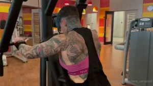 Working some rear delts i m definitely going to head to the gym again