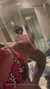 Getting ready for a fun sunday muscle worship session