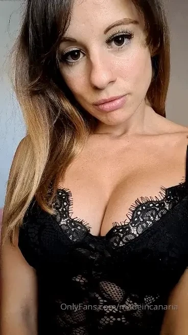 Jijiji sexy babe girl lingerie hot bigtits 