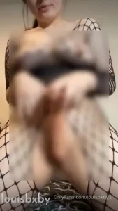 Quick fuck in my fishnets i was a bit horny the other night and got