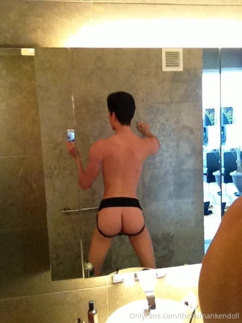 Who likes a jock 