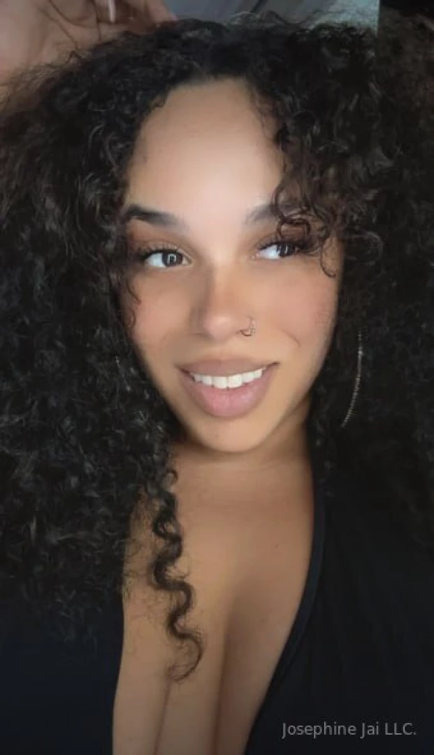 Tip 65 and save your spot on a private live show hurry this exclusive 