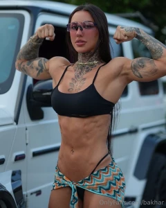 I better be your muscle mami swippppeeeee