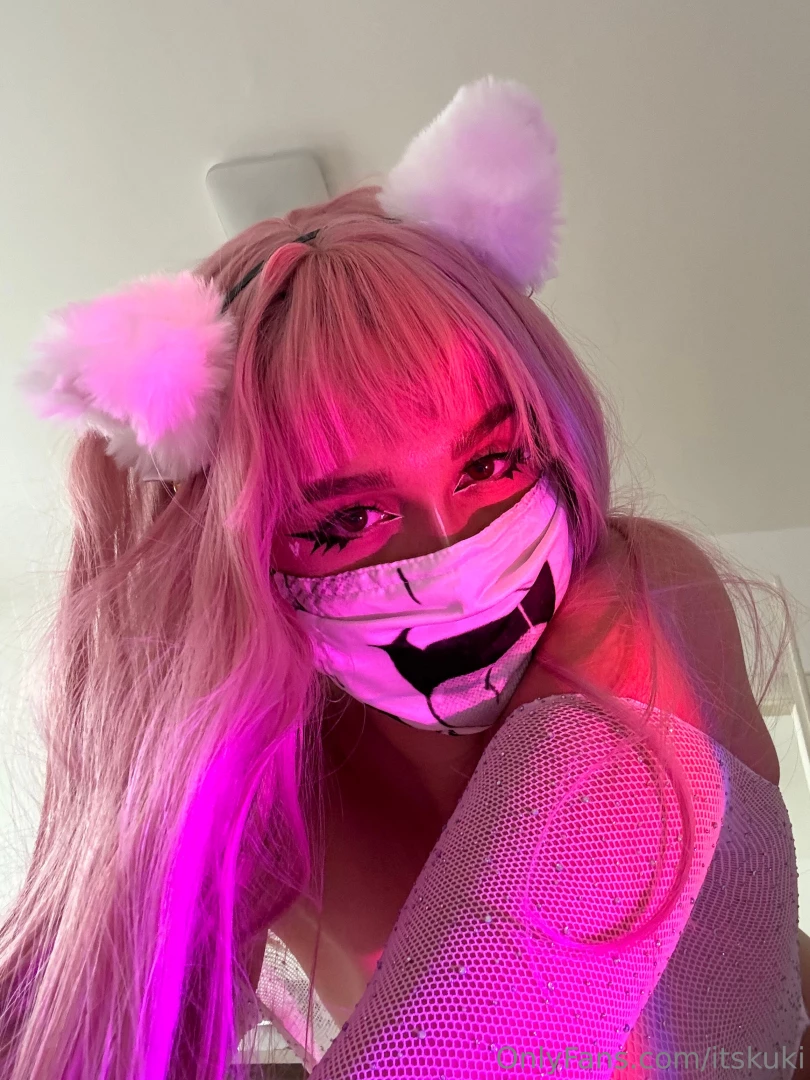 I bet my eyes can make u cum part 1 