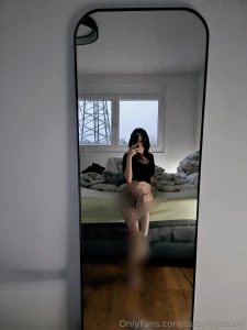 Who would dareee to take a look at these part 1