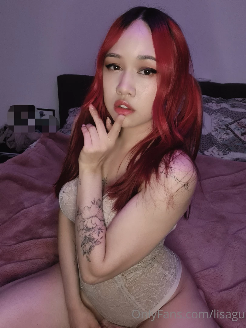 It s red my new hair color hehe i say hello to everyone who joined me 