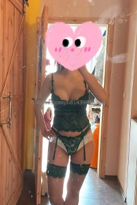 Get the short videdo how i show u the viggle of the boobs show u also