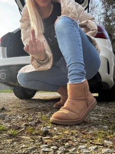 Diese ugg boots show macht dich verr ckt schau dir intensiv meine part 3