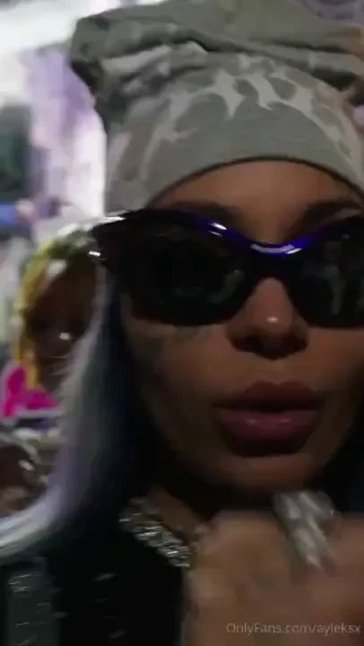 And i dropped like me go run dat shit up https youtu be 2fdyfwujyxg si 