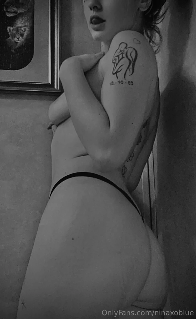 Front or back part 1571 