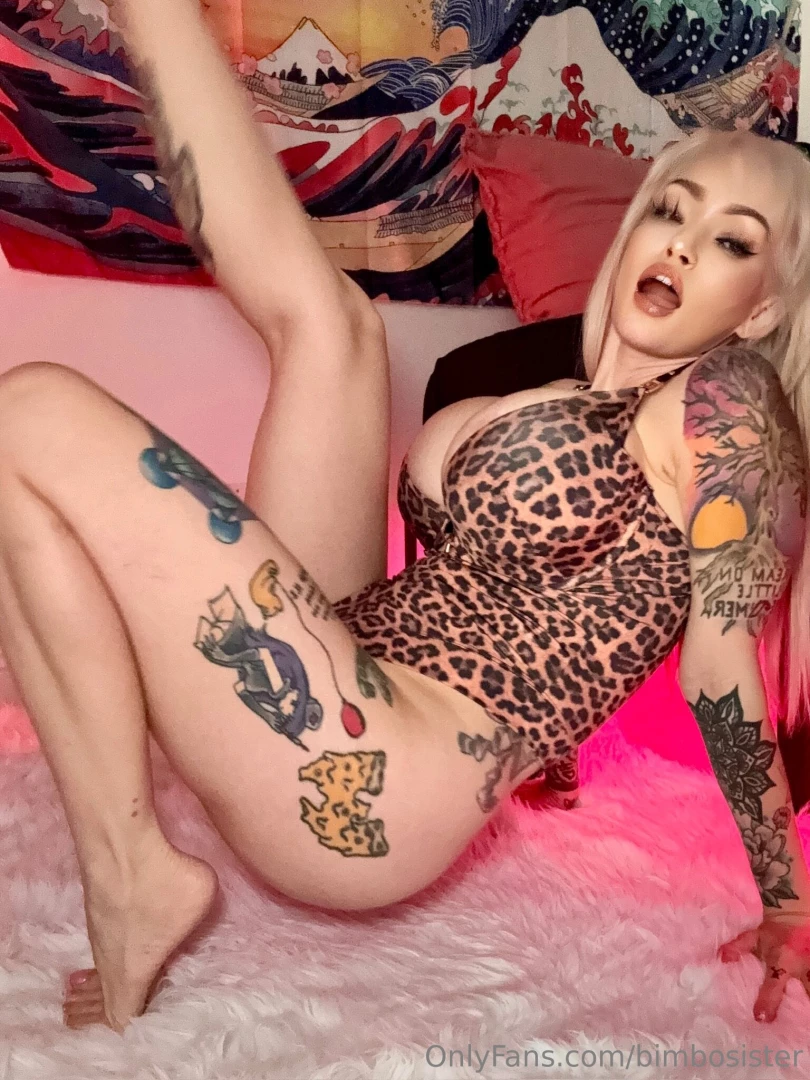 Leopard print is back baby 