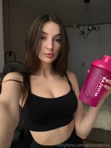 Time for a workout and a sip of fresh energy