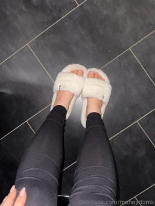 Guten morgen mehr von meinen durch getragenen hausschuhen gibt es auf