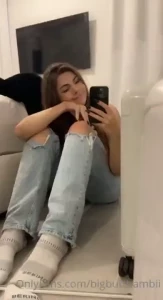 Smol w long legs and little tolerance for pain