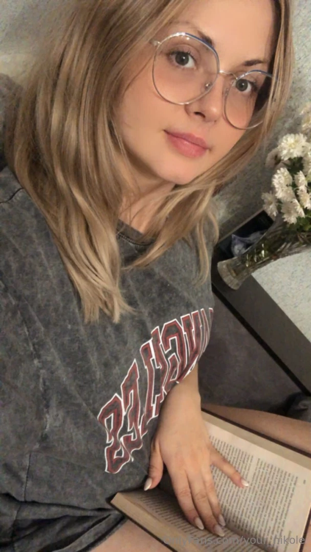 Click here - shyensley this cutie is online and horny show her some part 112 