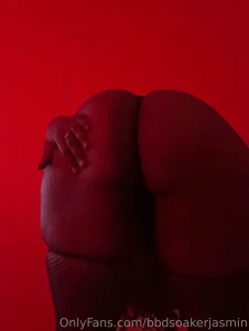 Do you like it when it bend over daddy