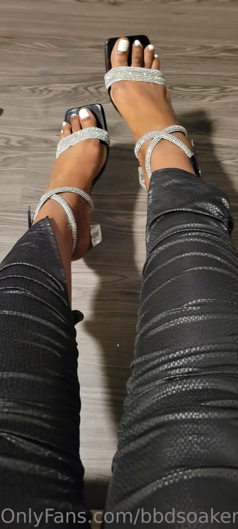 Pretty feet part 9 