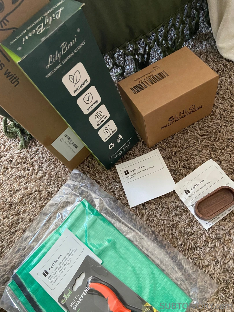 I love how quickly these good boys got gifts to my door after my post 