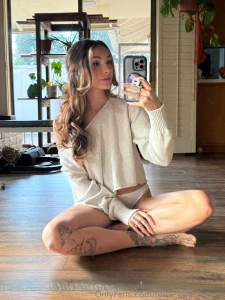 Trying to end this year with a sugar daddy