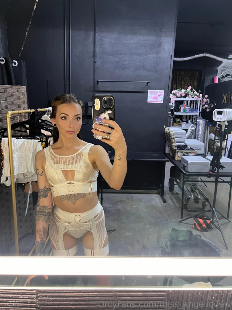 Miss_angeliquew 