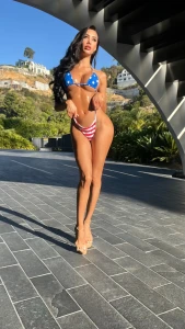 Just a heads-up in a few hours i m dropping my exclusive 4th of july