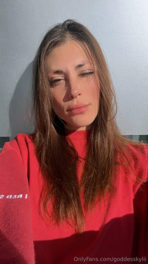 Hey busy or can we squeeze in a little chat 