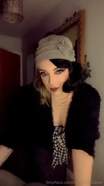 I think my brain rewarded me for doing this look last night by giving part 7 