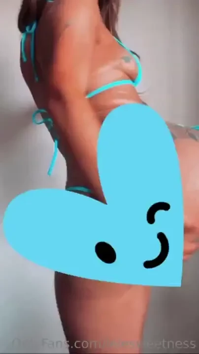 I know you wanna see the whole 1 minute video rubbing everything it s 