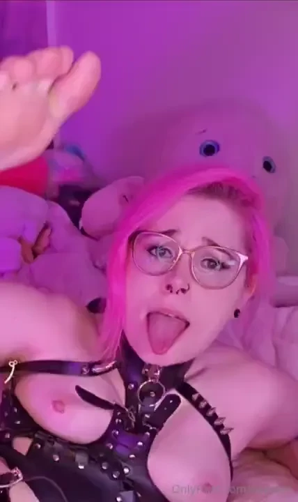 Tips 5 to see what under the light little bit of my kitty and a little part 2 