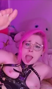 Tips 5 to see what under the light little bit of my kitty and a little part 2