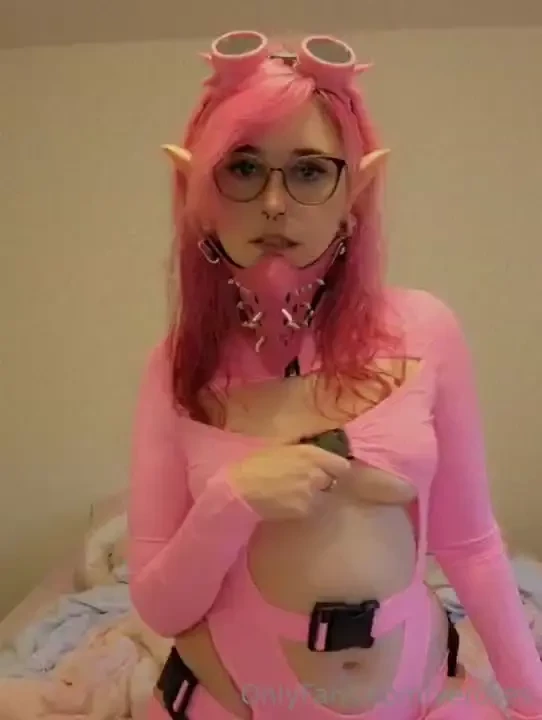 This outfit is very handy 