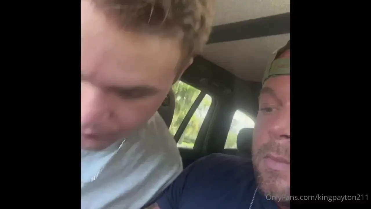 I mean a little car fun never hurt anybody right he licked my cummm 