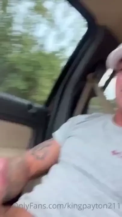 Watch me amp military_duke jerk off together until we cummm cant wait 