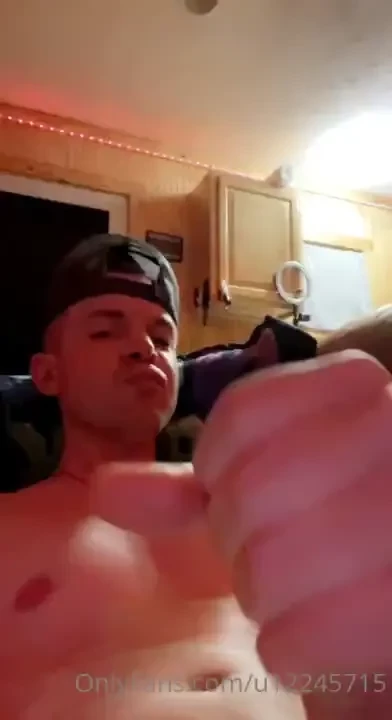 Mhm watch daddy cum 
