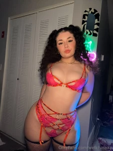 Live tonight 18 slut thebaddestkaylee finally created her onlyfans part 21