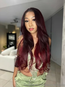 Suckin omg shove that big dick down my throat daddy