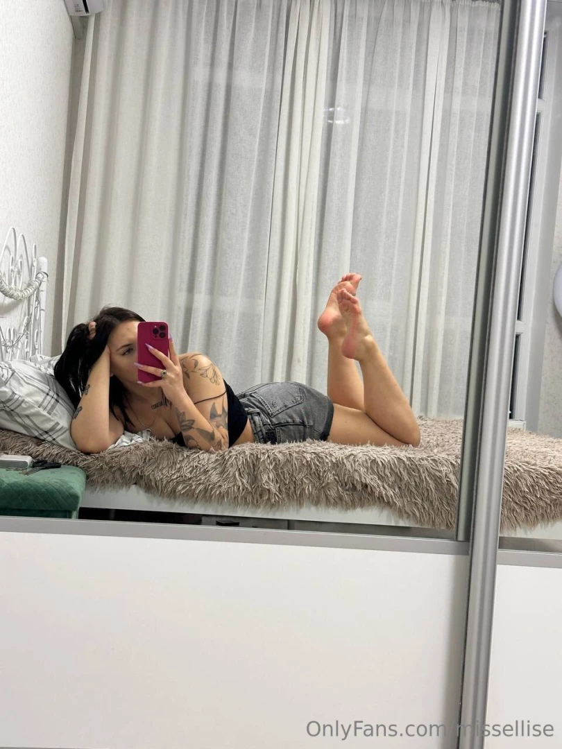 My toes are cold open your mouth 