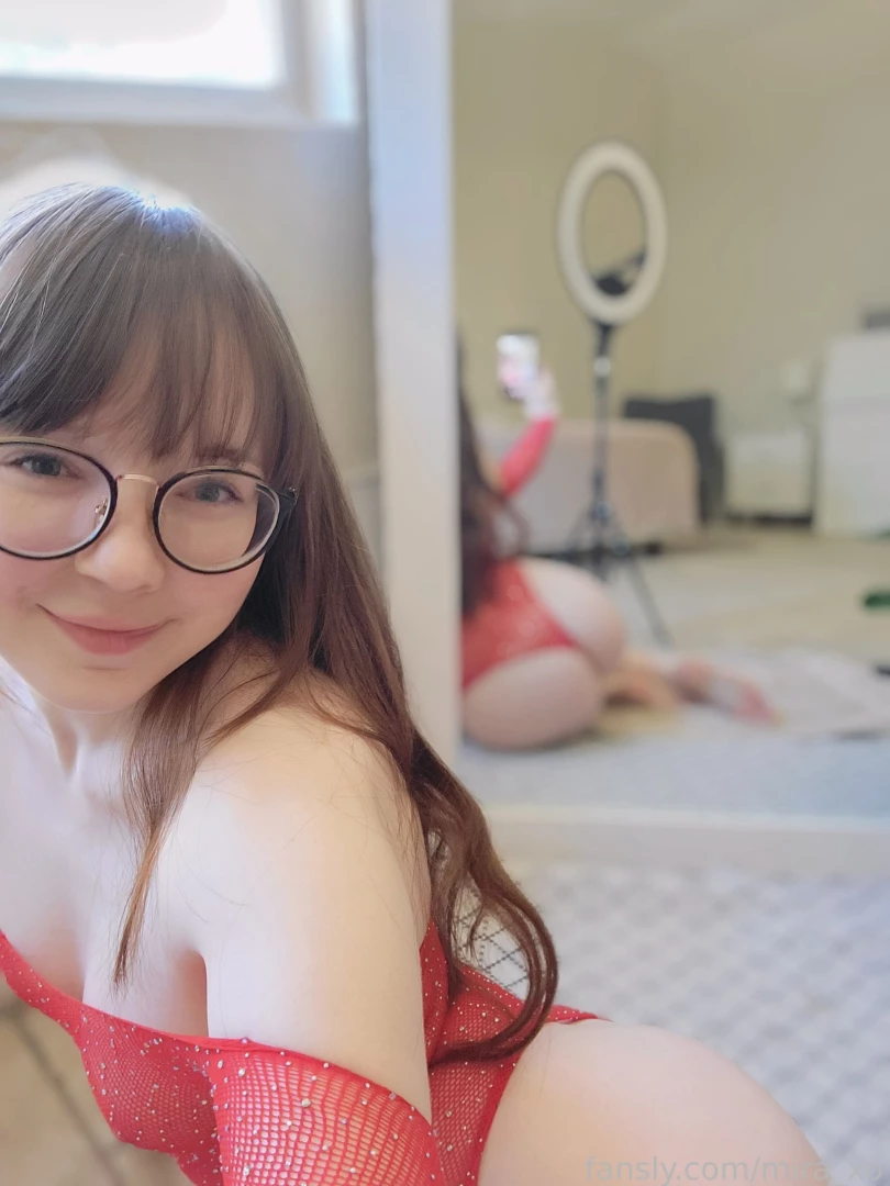 Blurry booty fyp cute booty bodysuit 