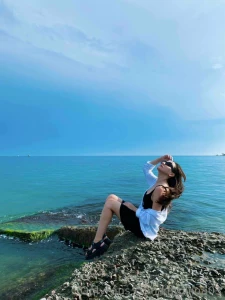 Do you want to touch a real angel then write me in direct i have