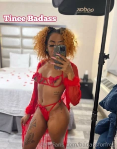 Tell me what s on your mind dm me