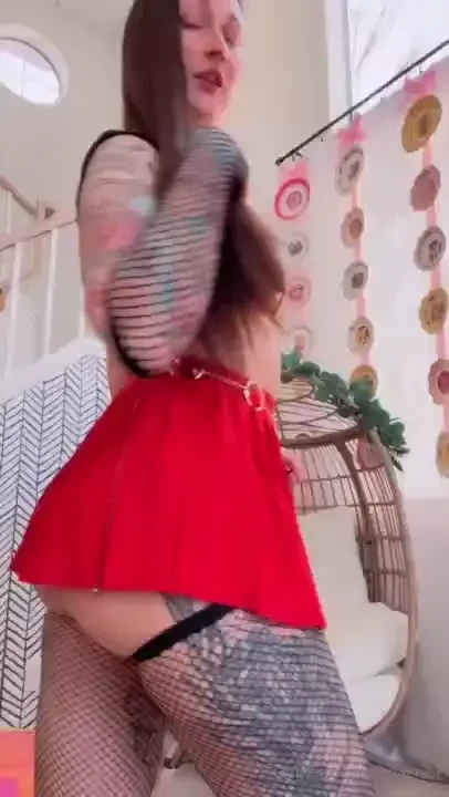 Who missed my booty shakes 